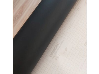 Čierna matná liata fólia Matte Black 070 Oracal 751 126x100cm