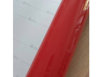 Červená lesklá liata fólia Cardinal Red Avery Dennison