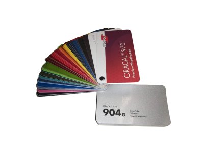 Strieborná lesklá metalická liata fólia Oracal 970RA Silbersee Metallic 904