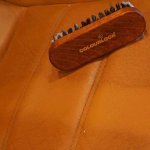 Kefa na kožu Colourlock Leather Brush